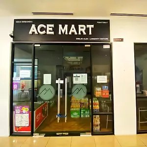 Apartment Tropicana 218 Macalister Penang Malaysia